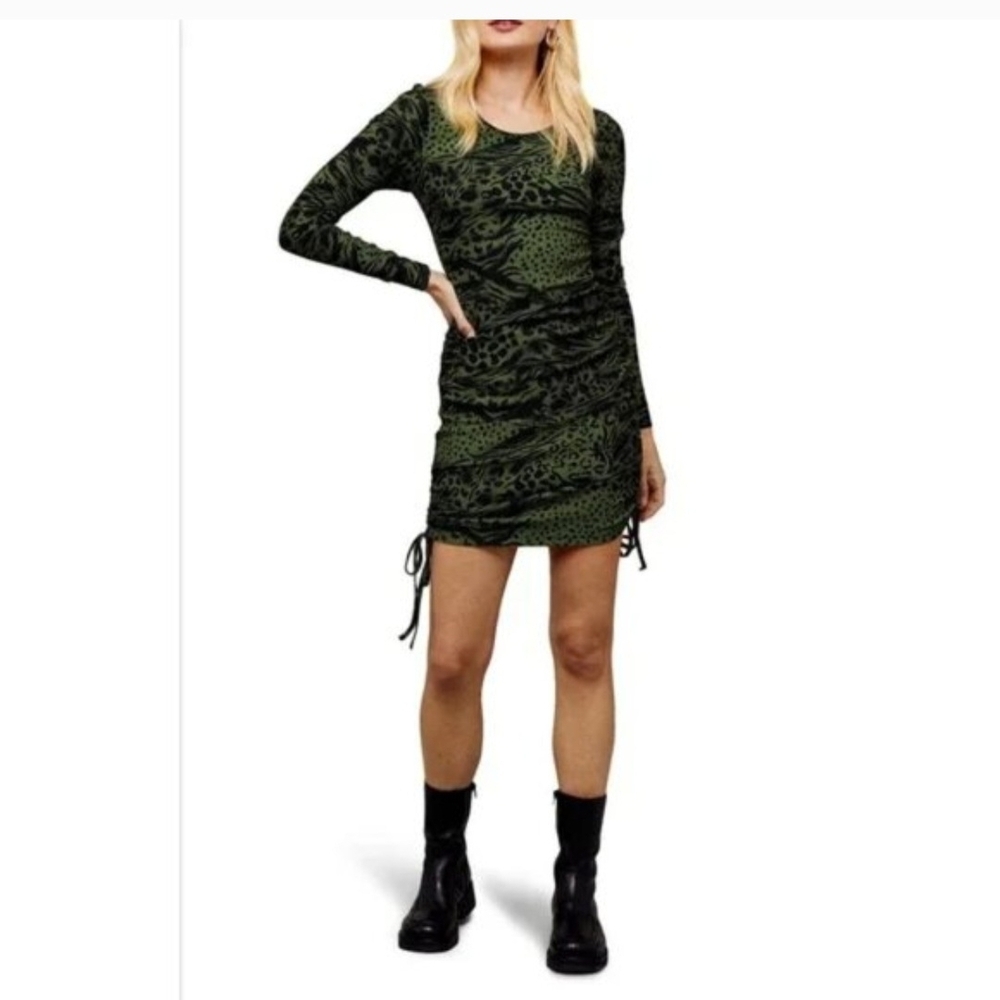 Topshop Dark Green Patterned Long Sleeve Dress